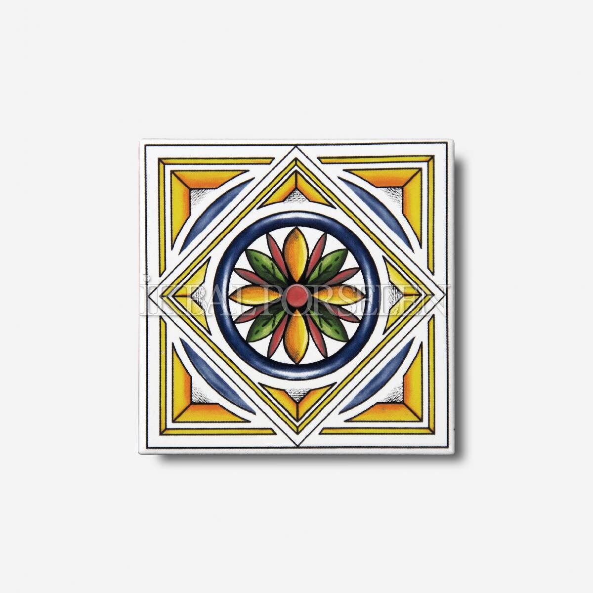minimal desenli karo